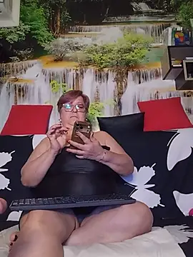 دردشة QueenPammy1 الجنسية المباشرة