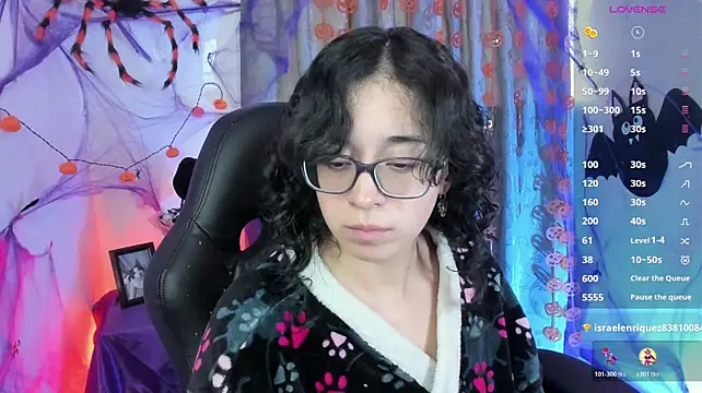 Chat XXX ao vivo de indra_cam