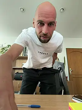 Chat +18 de _oliver_it ao vivo