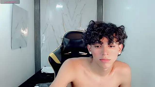 Chat XXX Live FUNNY_DICK_