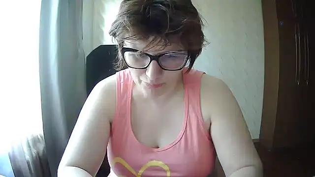 Jolinaha's Live XXX Chat