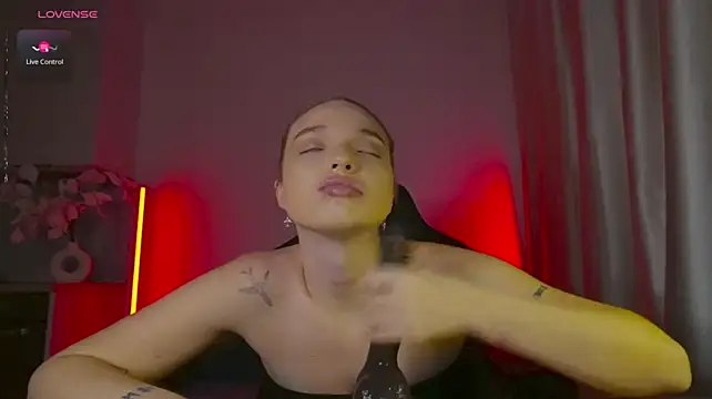 violla_sinzz's Live XXX Chat