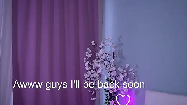 Chat +18 de FancyEsten ao vivo