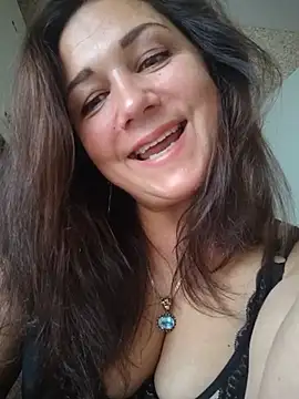 Susan8421's Live XXX Chat