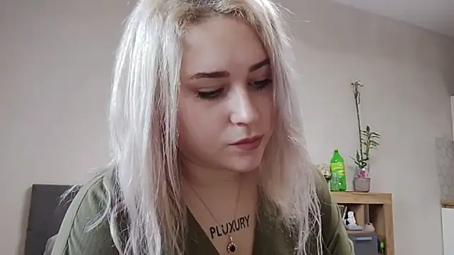 IsaWhitton Live XXX-chat