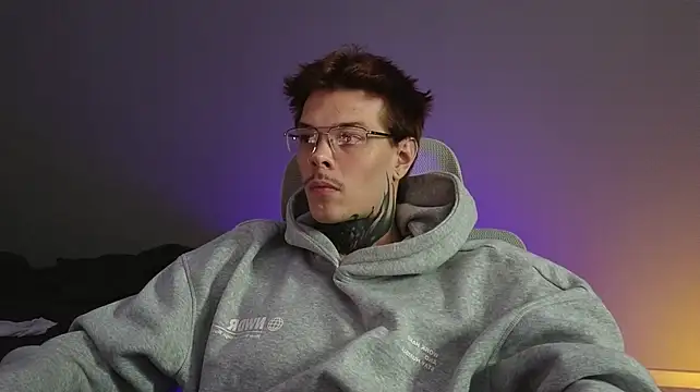 Živý XXX chat DENIS_HERE