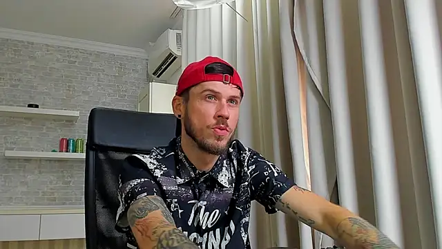 JonahShaw 라이브 XXX 채팅