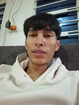daniel_X18X's Live XXX Chat