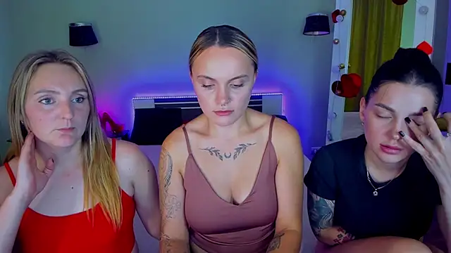 Онлайн чат XXX MagicEyess