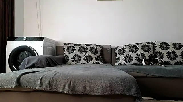 SianaLuxe's Live XXX Chat