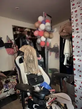 Motherbigbus' Webcam Show