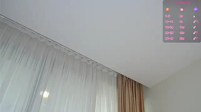 OlivlaTheMoon Chat XXX in diretta