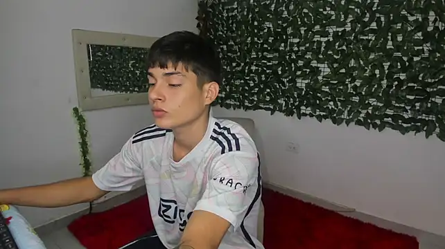 Chatroom XXX en direct de The_beby_guy