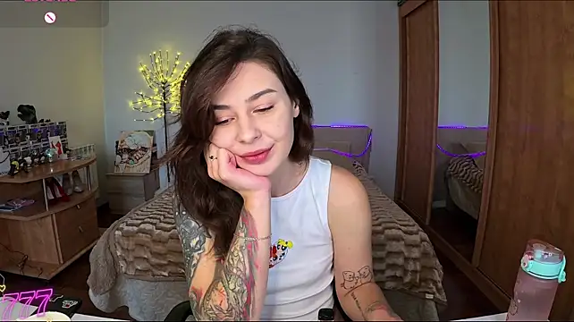 LilCamomile Chat XXX in diretta