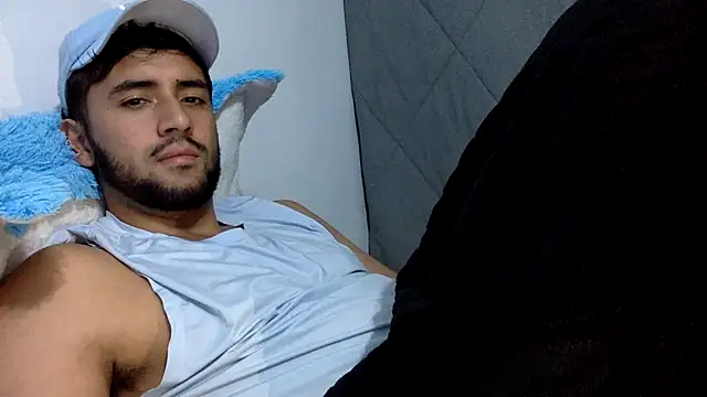 Czat XXX na żywo – derek_smiith