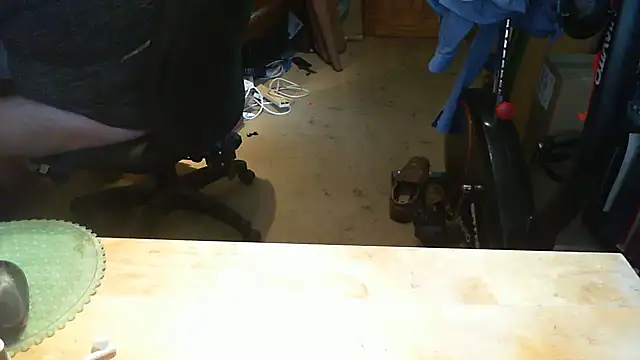 Owned_drone: απευθείας συνομιλία ΧΧΧ