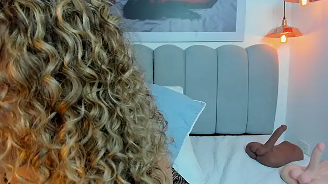 Chat XXX en directo de EmmaBoyd