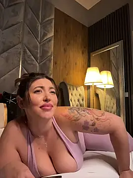 CleoLangley লাইভ XXX চ্যাট