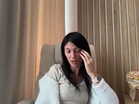 InjaAtHome Chat XXX in diretta