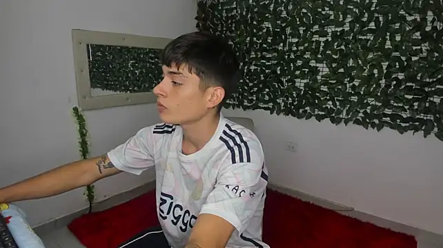 Czat XXX na żywo – The_beby_guy