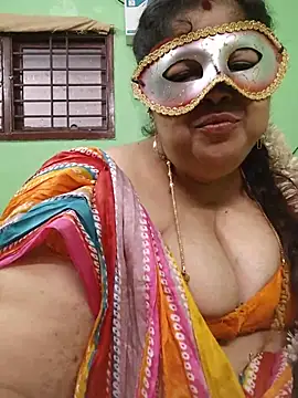 Tamil-mayasri's Live XXX Chat