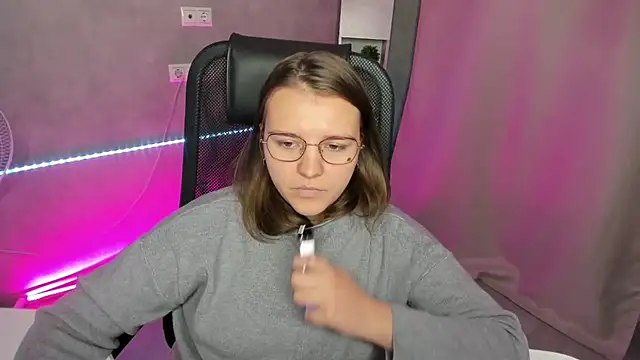 XXX chat uživo modela Jenny_Jimmy
