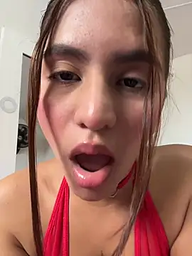 ViankaRose Adlı Modelin Canlı XXX Sohbeti