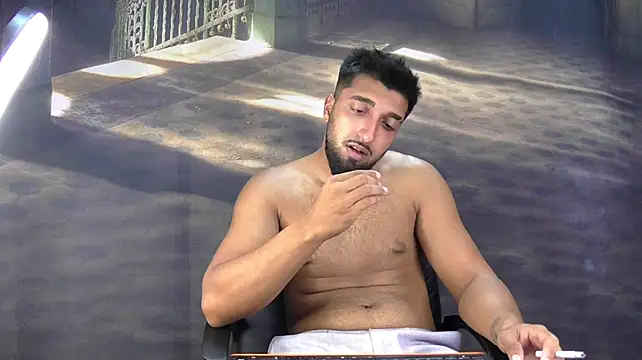 FinnJude's Live XXX Chat