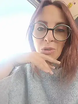 צ'אט XXX בשידור חי של Jade_Emeraud
