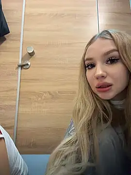 Chat +18 de Coconut_milk ao vivo