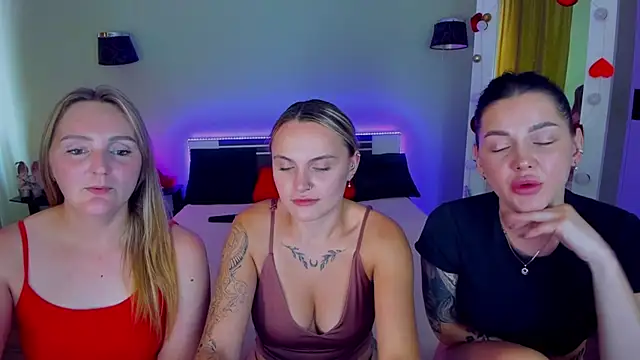 Онлайн чат XXX MagicEyess