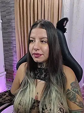 ElliWeavern Live XXX chat