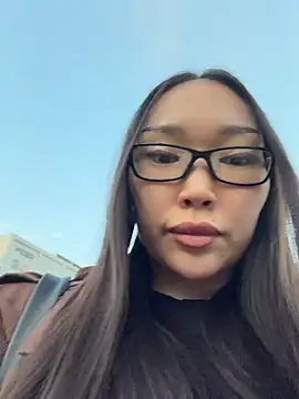 trytomakememoam Chat XXX live