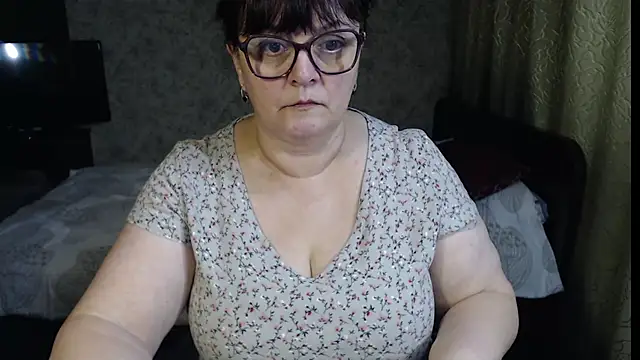 BrandiOhNight's Live XXX Chat