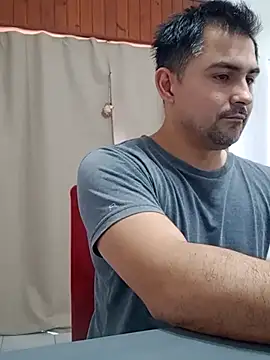 Bradd_32 Adlı Modelin Web Kamerası Şovu