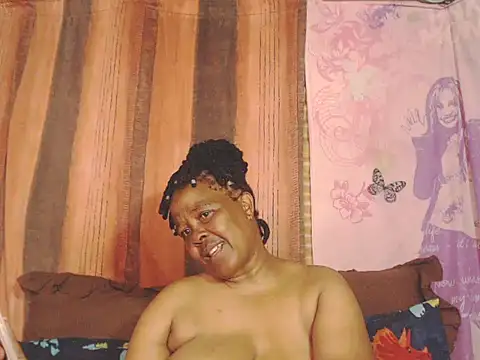 Sembang XXX Secara Langsung Ebonyboobsmilk