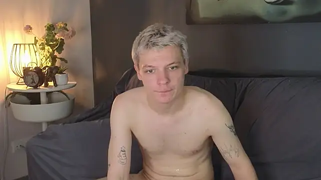 Živý XXX chat Moon_Kitt
