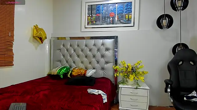 Leo_Roycen Live XXX chat