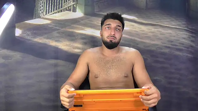 Онлайн чат XXX FinnJude