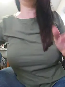 KristenVega Chat XXX in diretta