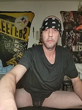 HornyBWCInRVA Show in webcam
