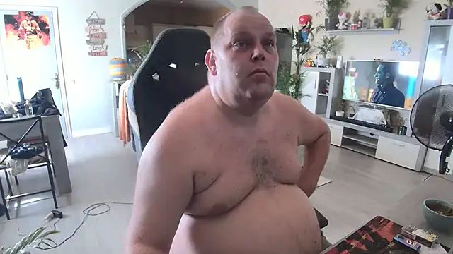 Hotfire-112 Live XXX-Chat