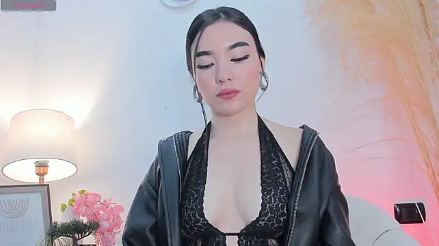 Chat +18 de AiiriKimmura ao vivo
