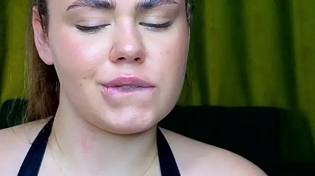 IsabellaBler's Live XXX Chat