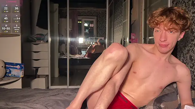 vogueslay Adlı Modelin Canlı XXX Sohbeti