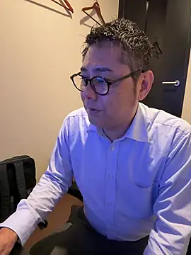 Czat XXX na żywo – RYUICHI_1919