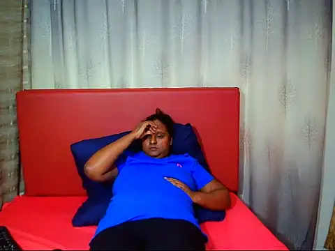 Chat XXX en directo de Indian_sunshine
