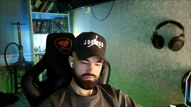Chat XXX Live _Serious_Man