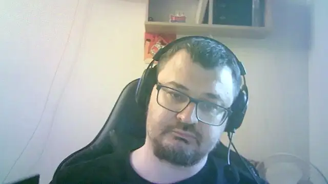 SirAbuser Chat XXX in diretta