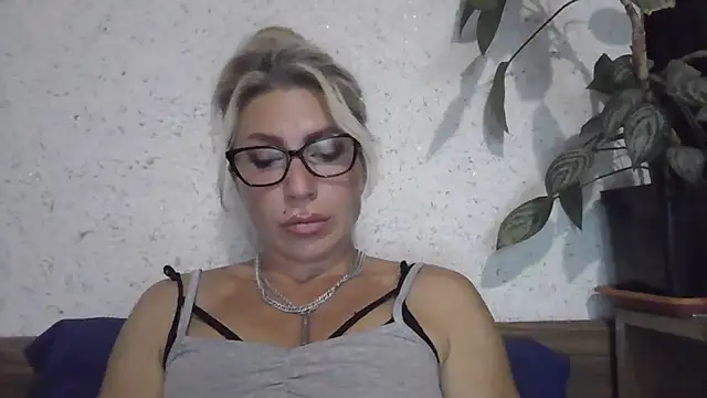 fox_red_lady7 Live XXX-Chat